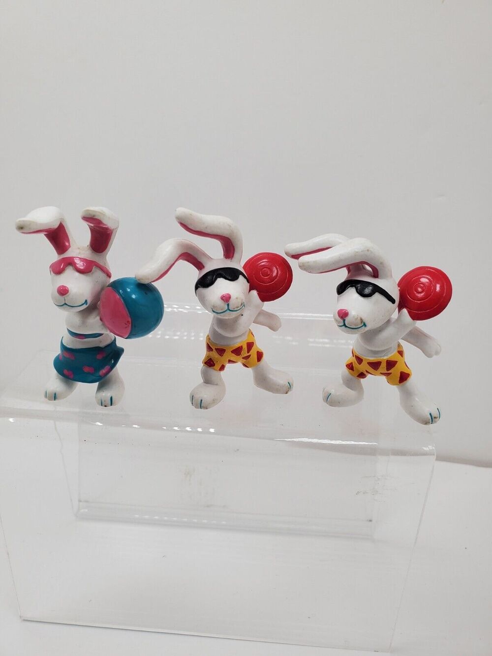 Hardee’s Kids Meal Toy Vintage 1989 Beach Bunnies Ball